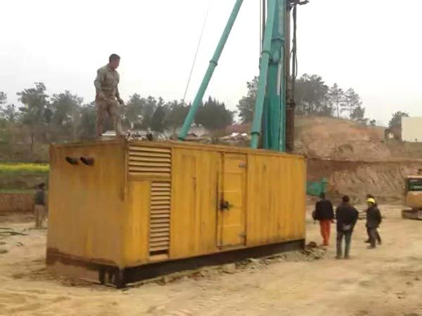 泰宁如何判断水冷式机油散热器密封件是否需要更换？